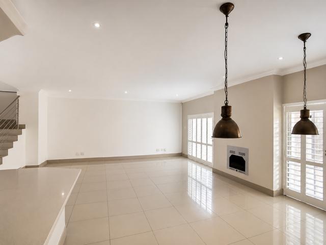 3 Bedroom Property for Sale in Bryanston Gauteng