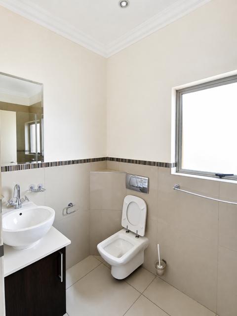 3 Bedroom Property for Sale in Bryanston Gauteng