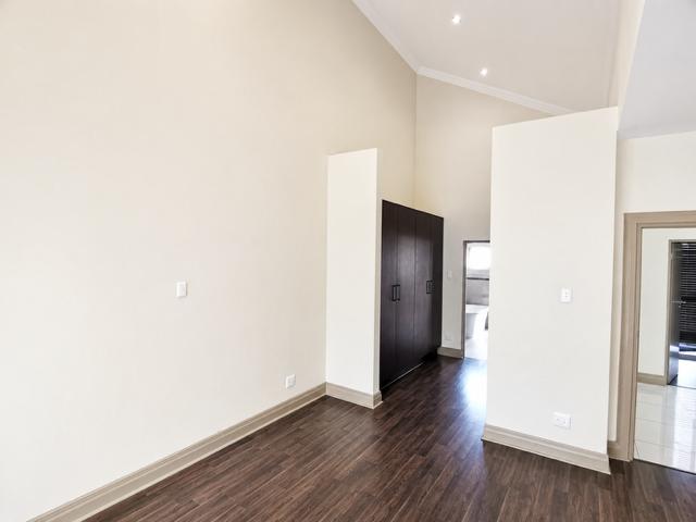 3 Bedroom Property for Sale in Bryanston Gauteng