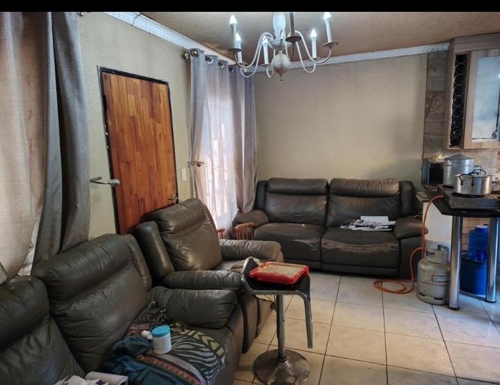 3 Bedroom Property for Sale in Ebony Park Gauteng