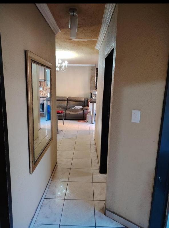 3 Bedroom Property for Sale in Ebony Park Gauteng