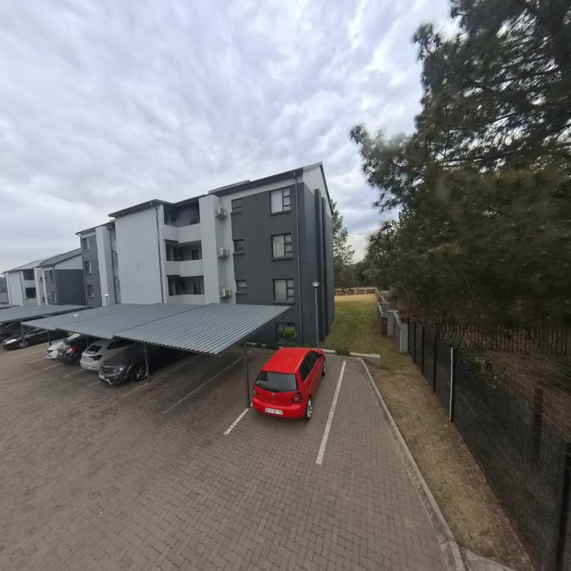 2 Bedroom Property for Sale in Glen Austin Gauteng