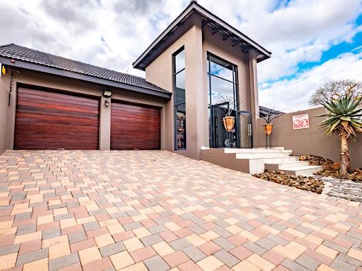 3 Bedroom Property for Sale in Alberante Gauteng