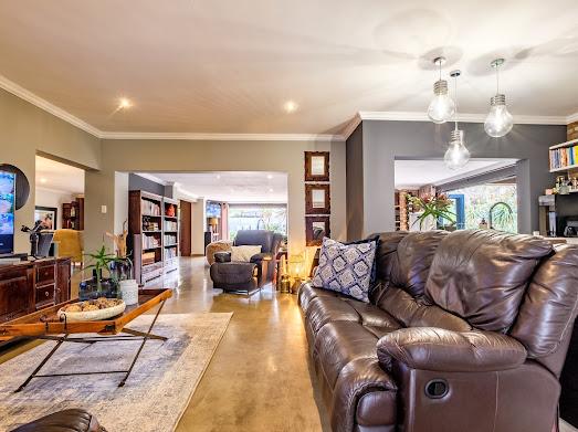 3 Bedroom Property for Sale in Alberante Gauteng
