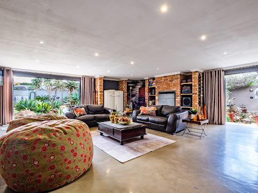 3 Bedroom Property for Sale in Alberante Gauteng