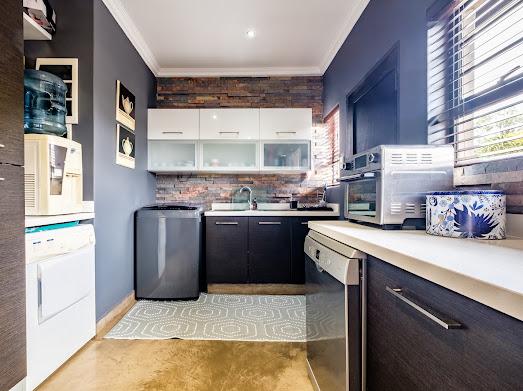 3 Bedroom Property for Sale in Alberante Gauteng