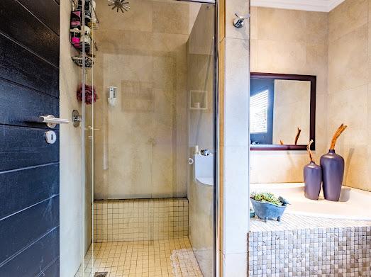 3 Bedroom Property for Sale in Alberante Gauteng