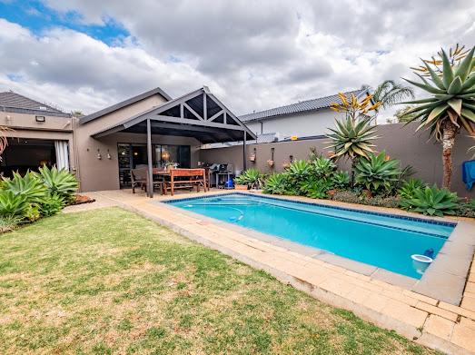 3 Bedroom Property for Sale in Alberante Gauteng