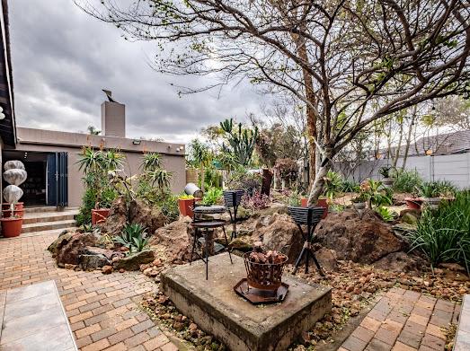 3 Bedroom Property for Sale in Alberante Gauteng