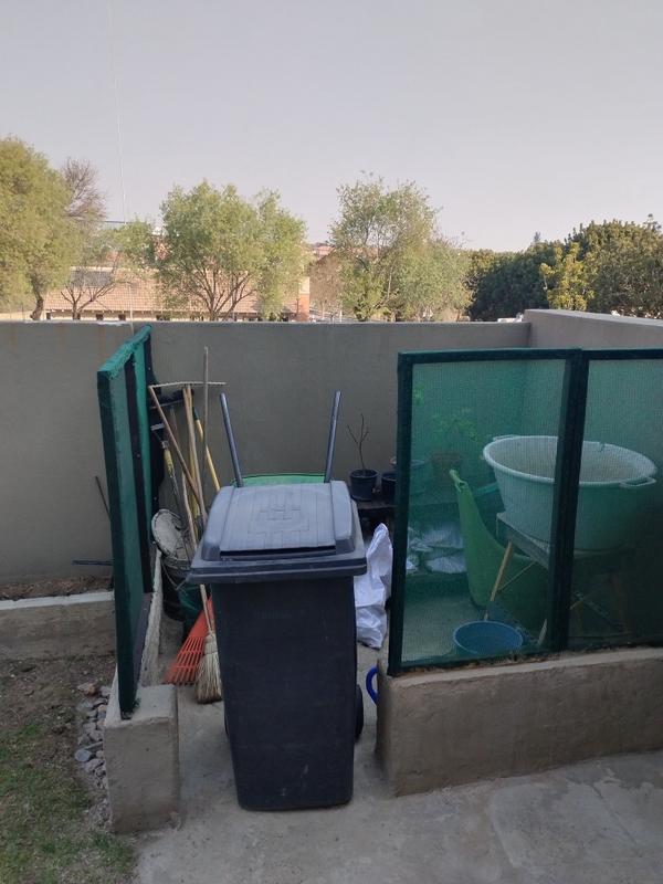 3 Bedroom Property for Sale in Kosmosdal Gauteng