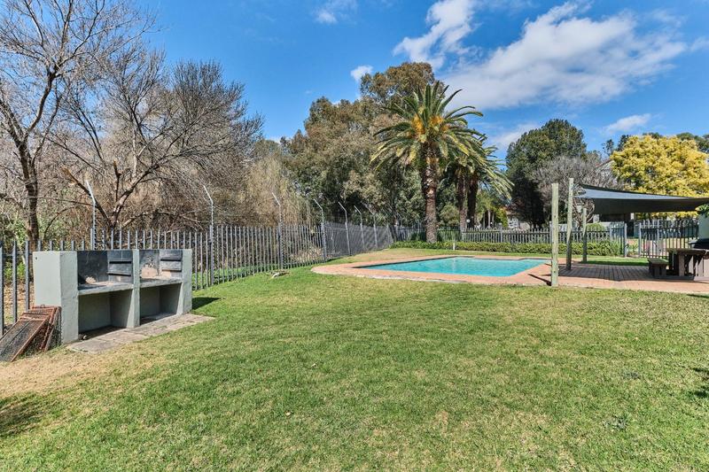 2 Bedroom Property for Sale in Paulshof Gauteng