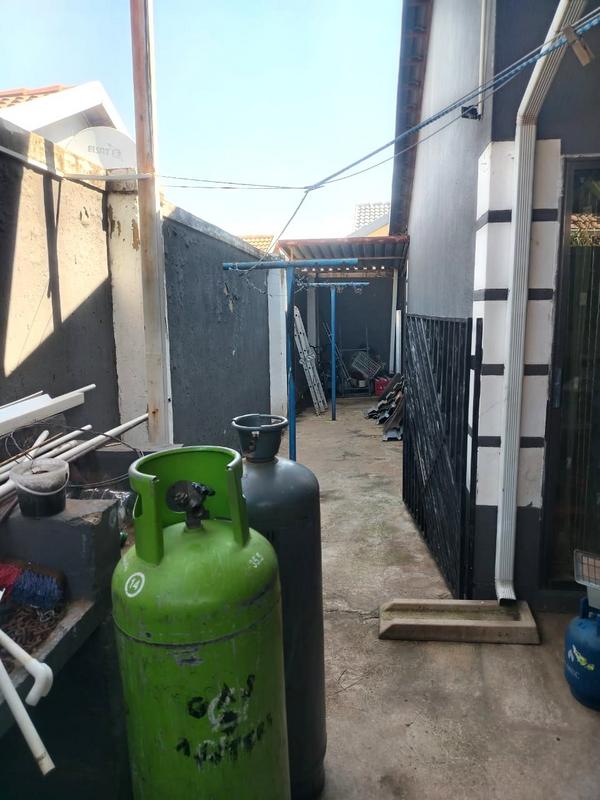 2 Bedroom Property for Sale in Lenasia South Gauteng