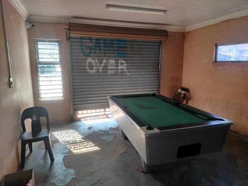 2 Bedroom Property for Sale in Lenasia South Gauteng