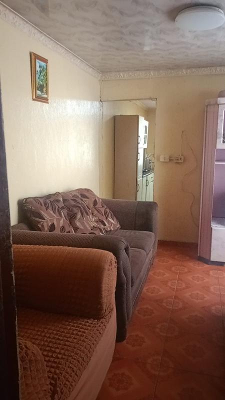1 Bedroom Property for Sale in Jabavu Gauteng