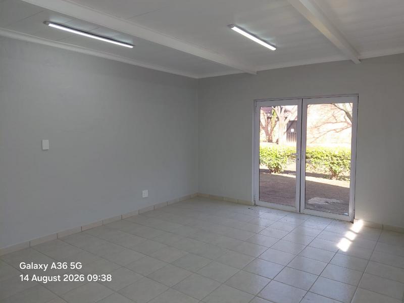 To Let 4 Bedroom Property for Rent in Sunward Park Gauteng