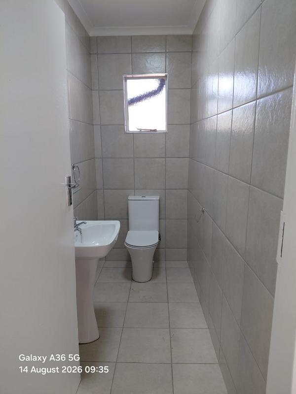 To Let 4 Bedroom Property for Rent in Sunward Park Gauteng