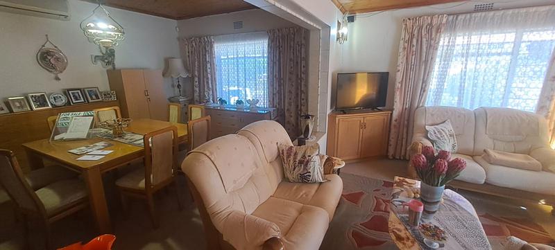 5 Bedroom Property for Sale in Farrar Park Gauteng