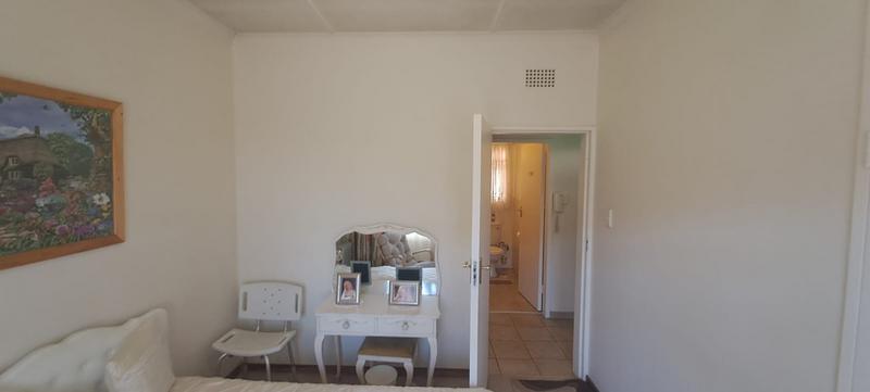 5 Bedroom Property for Sale in Farrar Park Gauteng