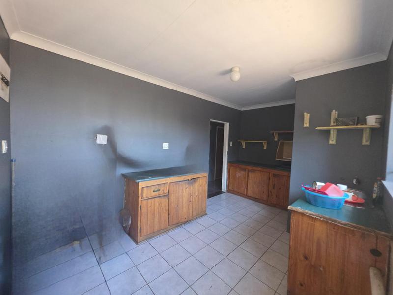 5 Bedroom Property for Sale in Klopperpark Gauteng