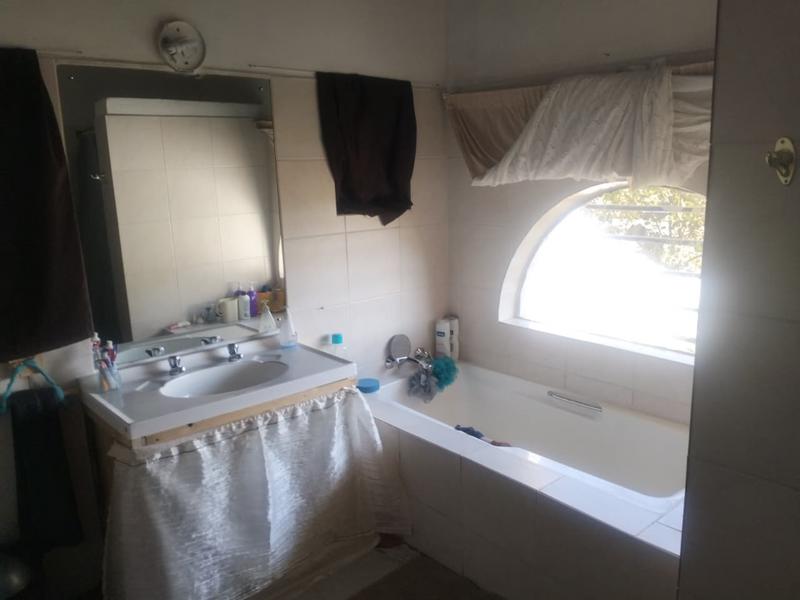4 Bedroom Property for Sale in Muldersdrift Gauteng