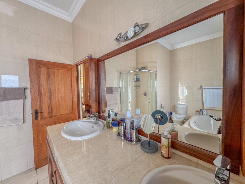 4 Bedroom Property for Sale in Midlands Estate Gauteng