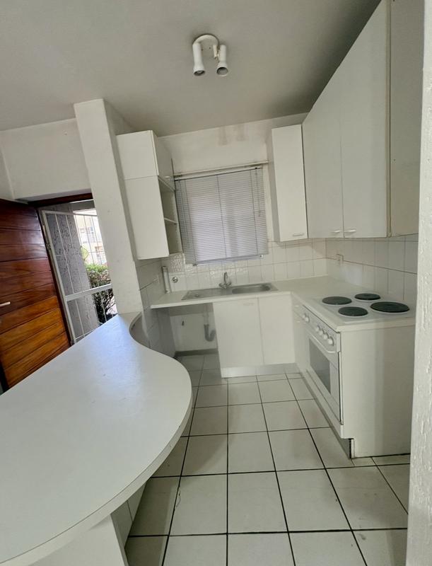 To Let 1 Bedroom Property for Rent in Glenhazel Gauteng