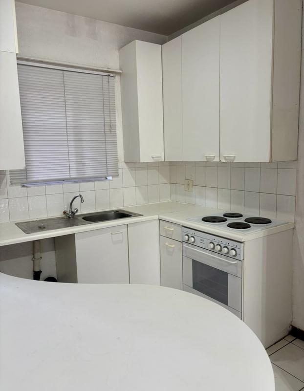 To Let 1 Bedroom Property for Rent in Glenhazel Gauteng