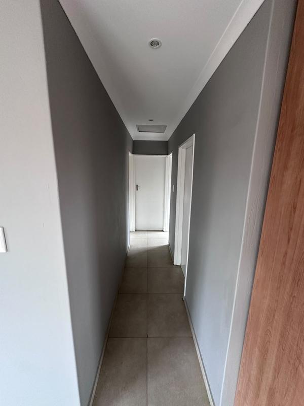 4 Bedroom Property for Sale in Klippoortjie Gauteng
