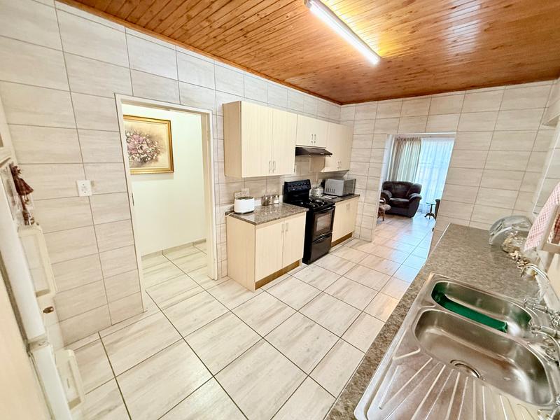 3 Bedroom Property for Sale in Flora Gardens Gauteng