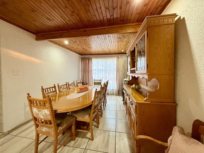 3 Bedroom Property for Sale in Flora Gardens Gauteng