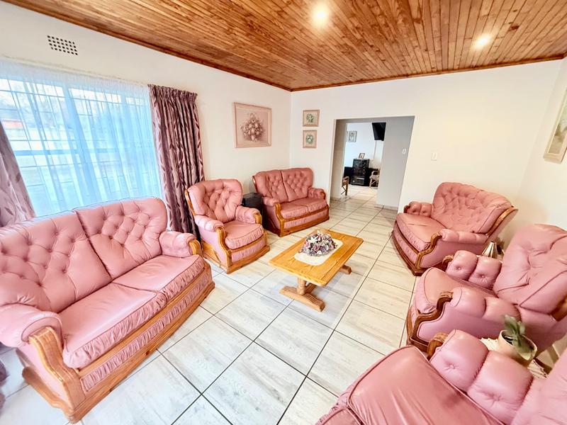 3 Bedroom Property for Sale in Flora Gardens Gauteng