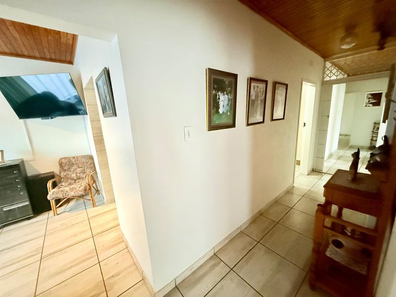3 Bedroom Property for Sale in Flora Gardens Gauteng