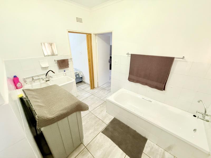 3 Bedroom Property for Sale in Flora Gardens Gauteng