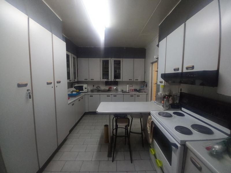 4 Bedroom Property for Sale in Laudium Gauteng