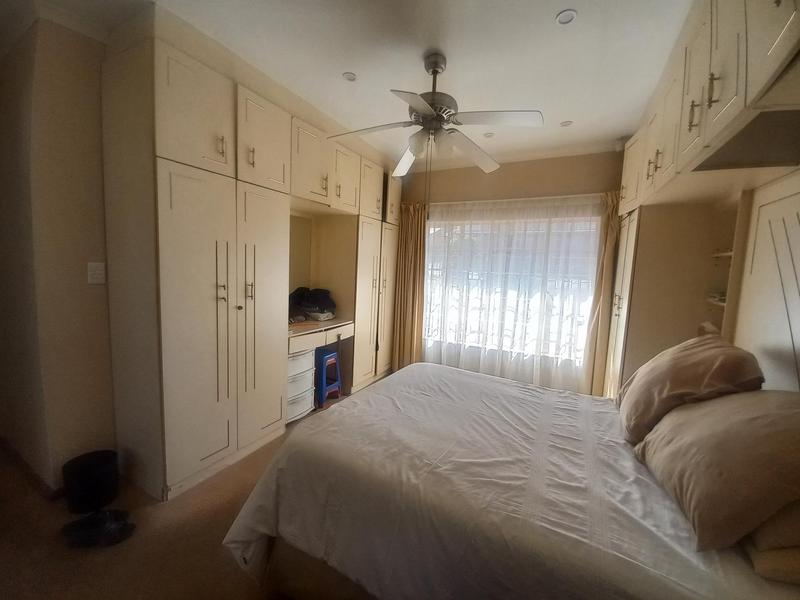 4 Bedroom Property for Sale in Laudium Gauteng