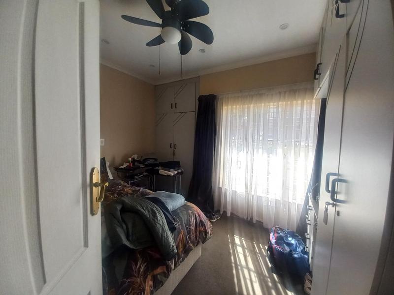 4 Bedroom Property for Sale in Laudium Gauteng