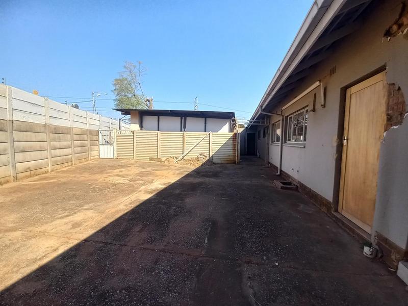 5 Bedroom Property for Sale in Lyttelton Manor Gauteng