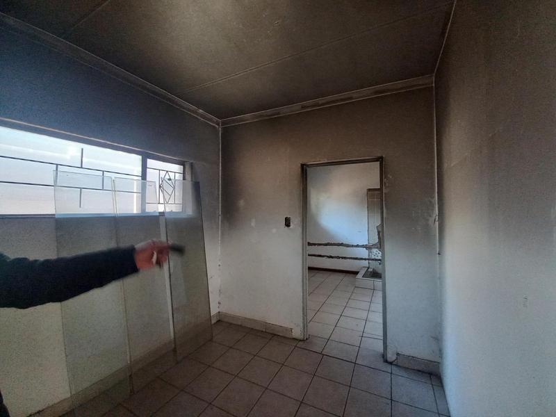 5 Bedroom Property for Sale in Lyttelton Manor Gauteng