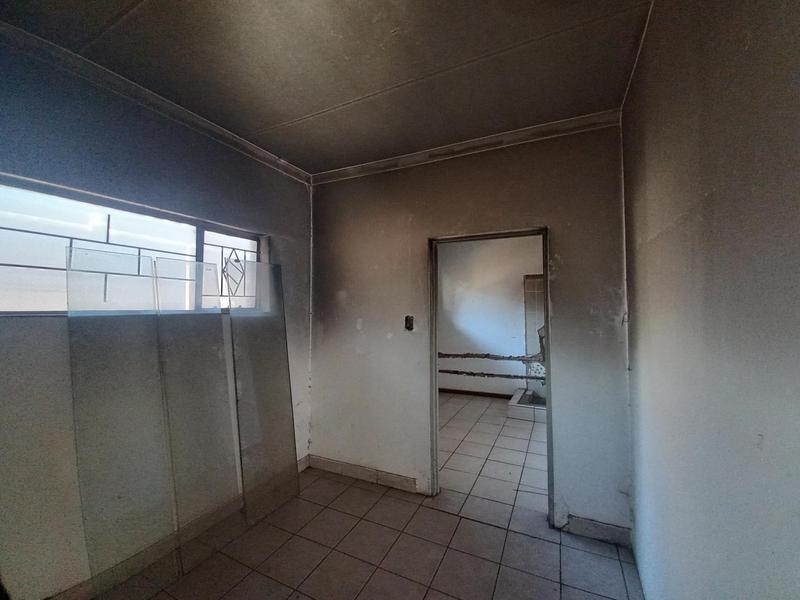 5 Bedroom Property for Sale in Lyttelton Manor Gauteng