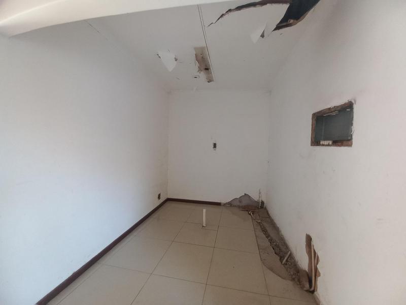 5 Bedroom Property for Sale in Lyttelton Manor Gauteng