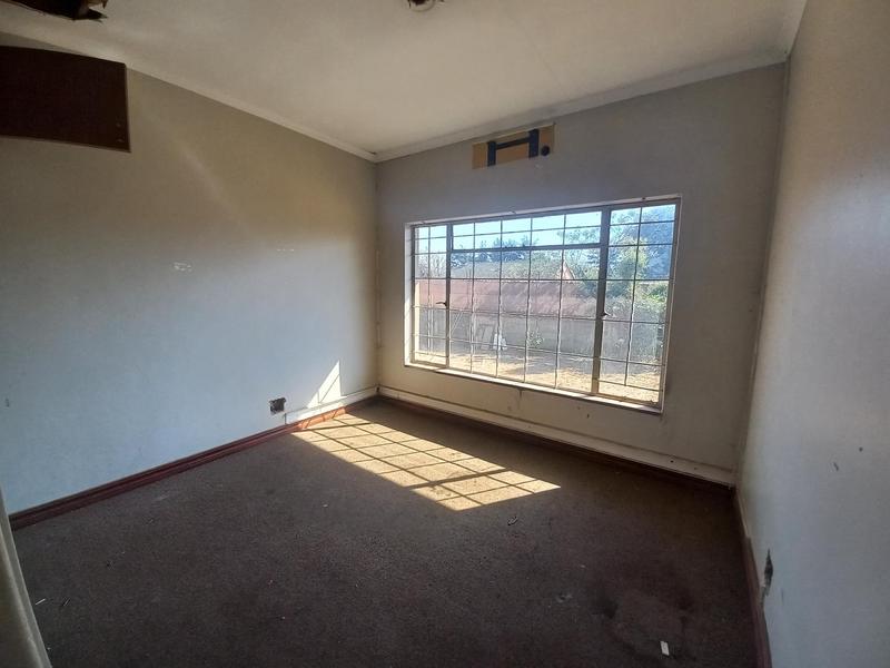 5 Bedroom Property for Sale in Lyttelton Manor Gauteng
