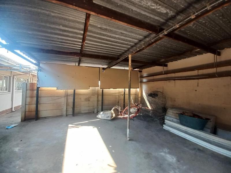 5 Bedroom Property for Sale in Lyttelton Manor Gauteng