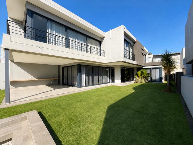 To Let 4 Bedroom Property for Rent in Sandown Gauteng