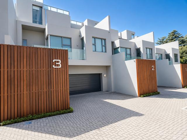 4 Bedroom Property for Sale in Morningside Gauteng