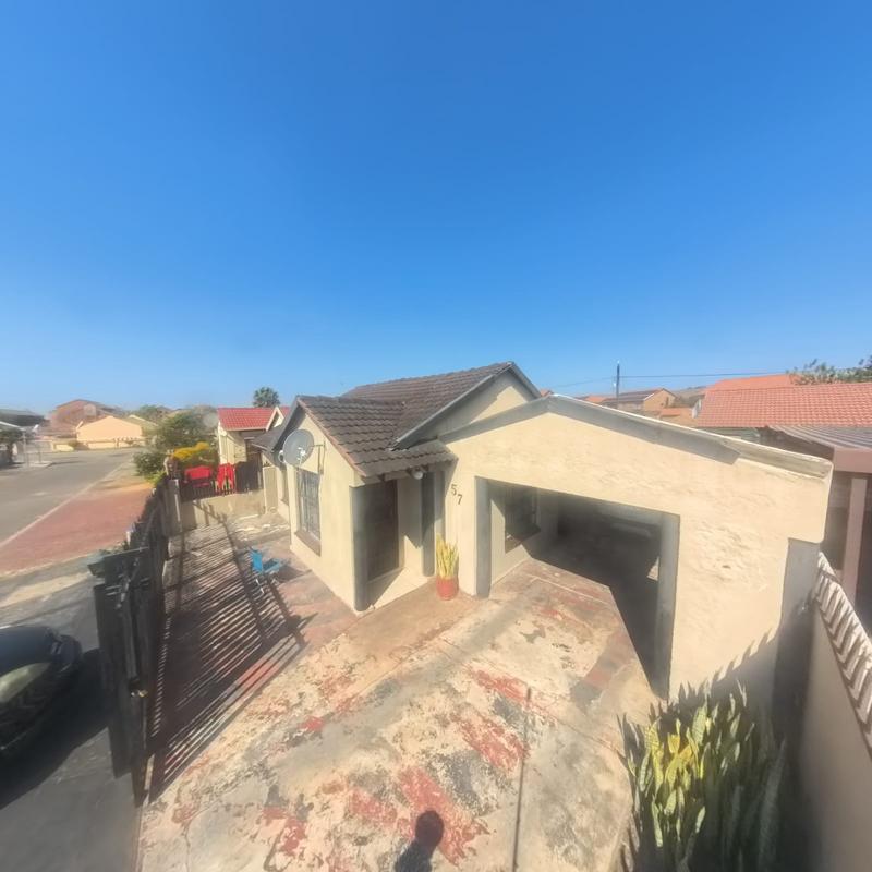 2 Bedroom Property for Sale in Karenpark Gauteng
