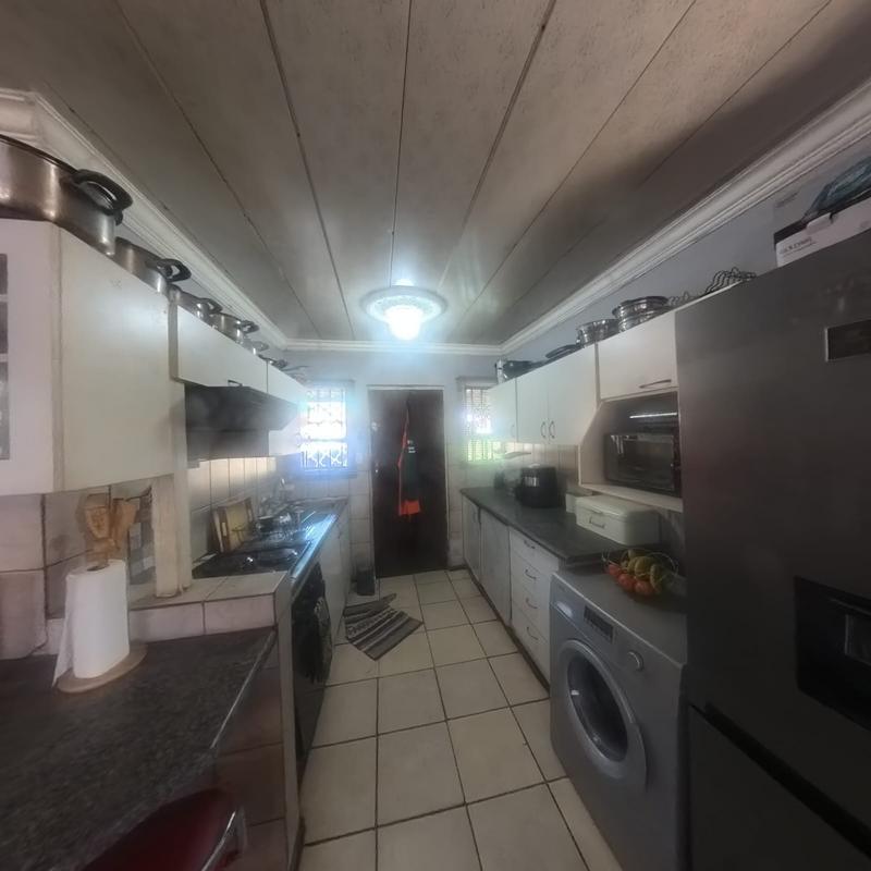 2 Bedroom Property for Sale in Karenpark Gauteng