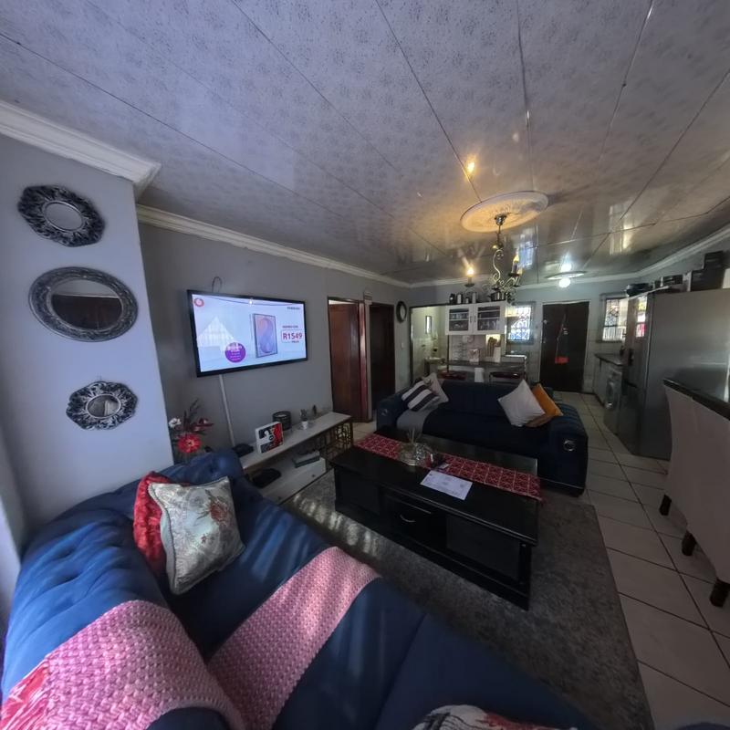 2 Bedroom Property for Sale in Karenpark Gauteng