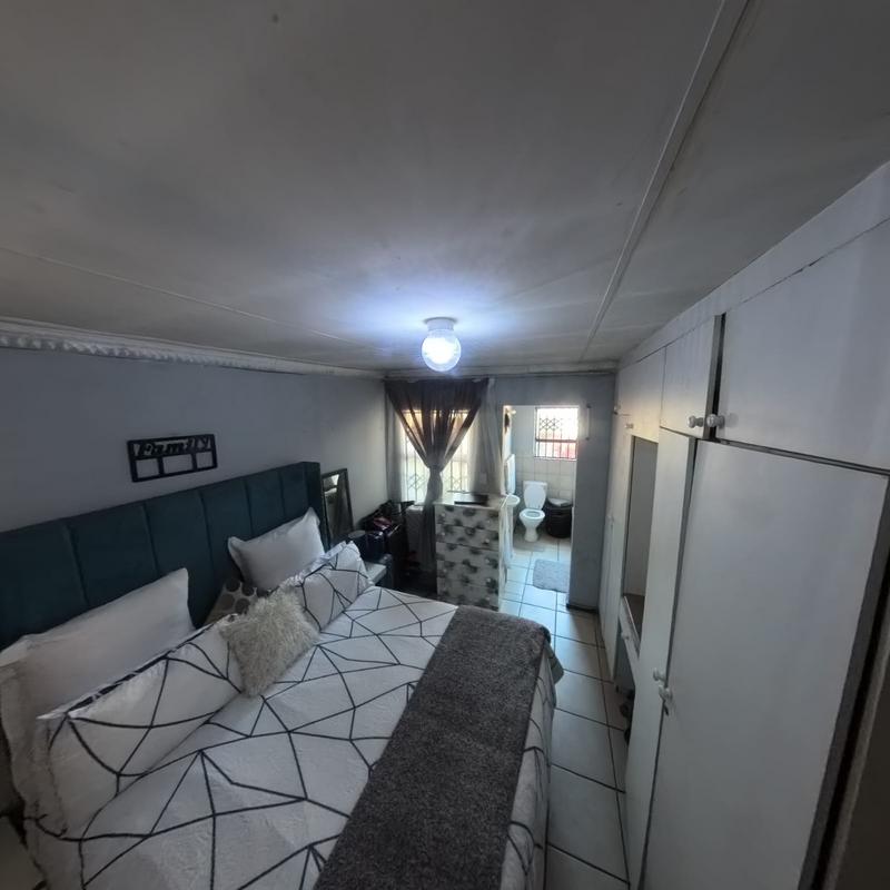2 Bedroom Property for Sale in Karenpark Gauteng