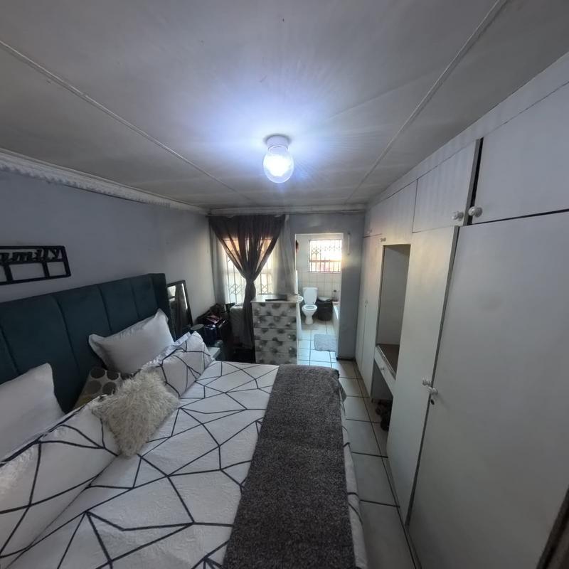 2 Bedroom Property for Sale in Karenpark Gauteng
