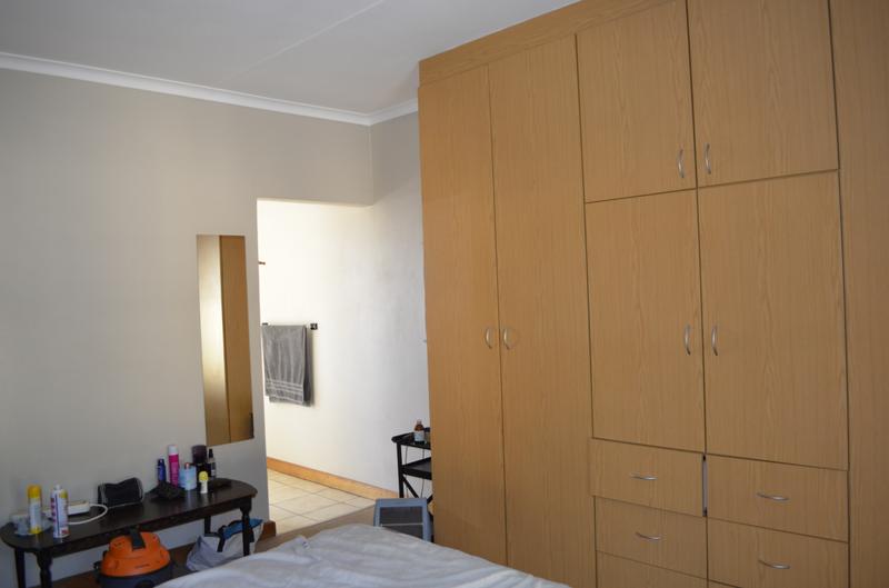 3 Bedroom Property for Sale in Isandovale Gauteng